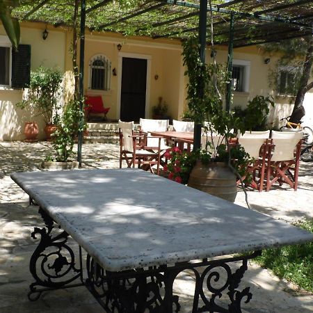 Theni Olive Grove Villa Κάτω Γερακάρι Εξωτερικό φωτογραφία
